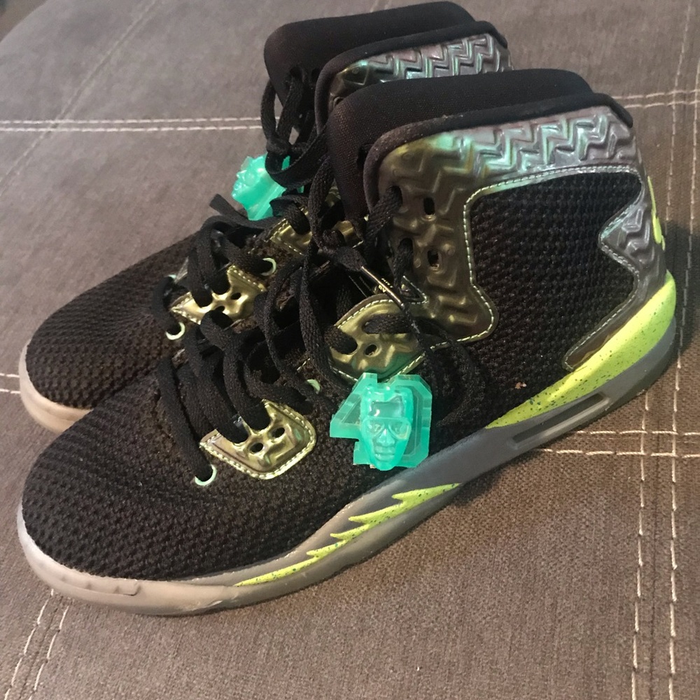 Boys Jordan’s